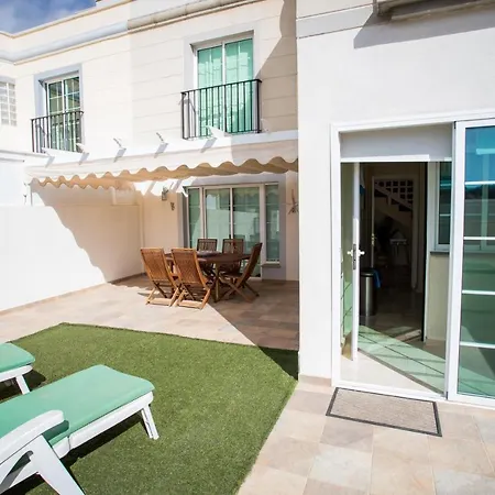 Orquidea Modern House Διαμέρισμα *